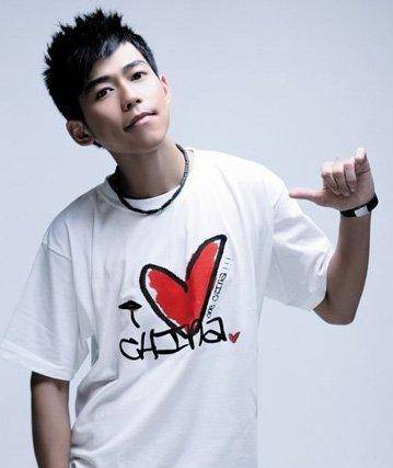 "冤种快男"苏醒:曾被王栎鑫带头孤立,其实活得比谁都清醒_李炜_因为