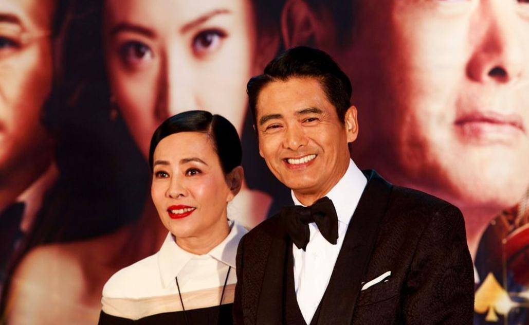 周润发妻子陈荟莲:用7年时间抹平丧女之痛,恩爱35年也有遗憾_谢贤