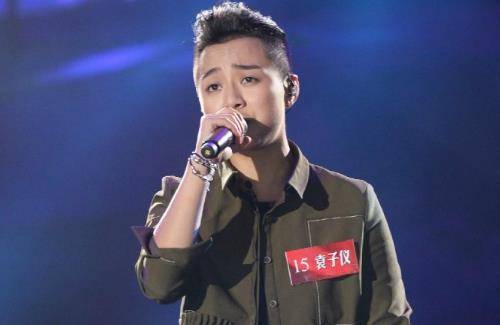 被誉为个性非常鲜明的歌手,袁子仪演唱《无言》,实力诠释什么叫做开口