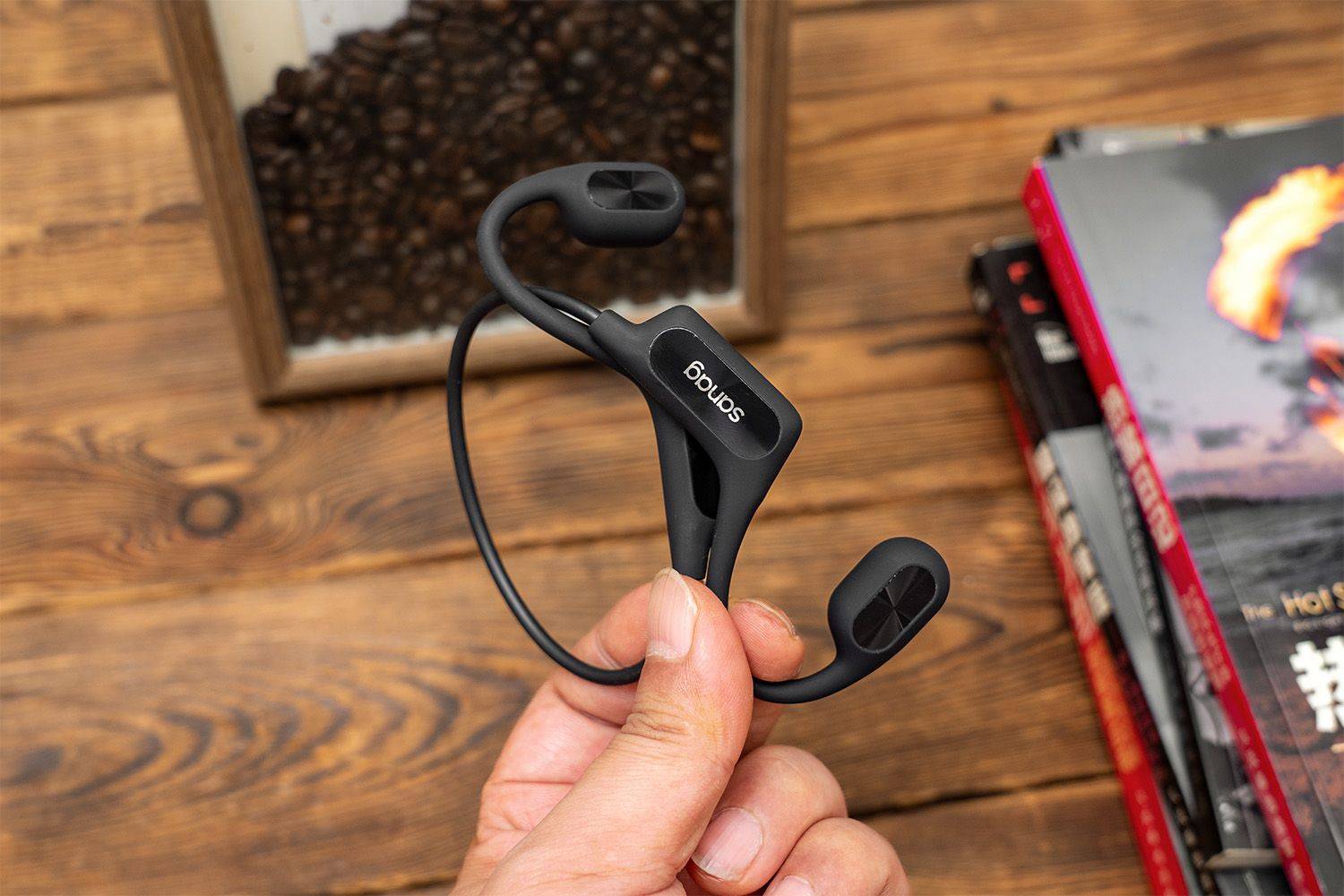 蓝牙5.3、64GB内置存储、续航8小时，sanag A50气传导运动耳机评测