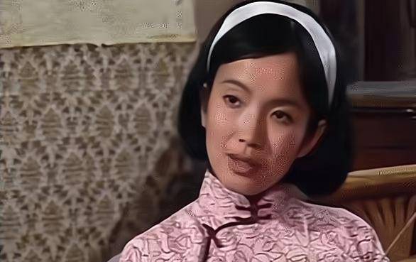 《围城》:方鸿渐说错了三句话,使他与柔嘉之间的裂痕越来越深_赵辛楣