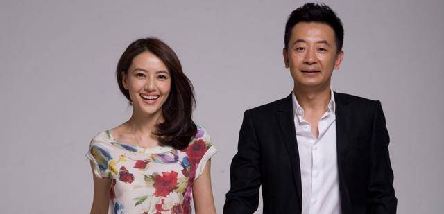 高圆圆为黄海波庆生,让他泪洒当场,网友直言患难见真情!