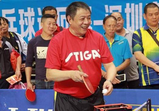 李晓东表示,虽然他是李强兵的父亲,但不代表他能影响女儿的一生.