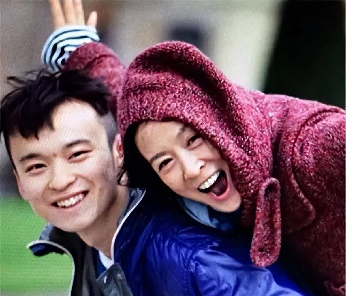 未婚先孕搭上董子健,六年不办婚礼遭遇净身出户_王京_豪宅_孩子