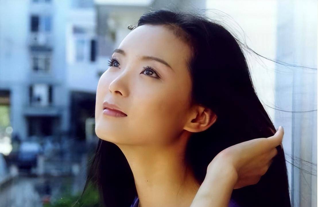 23岁王艳嫁给二婚富豪老公,25年后,再看到底有多幸福_王志才_琼瑶