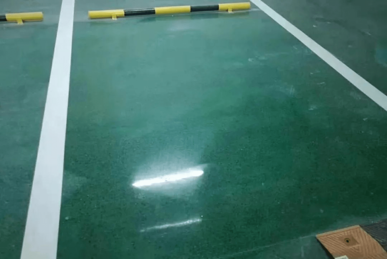 固化染色地坪三种施工方案,你更倾向哪一种?