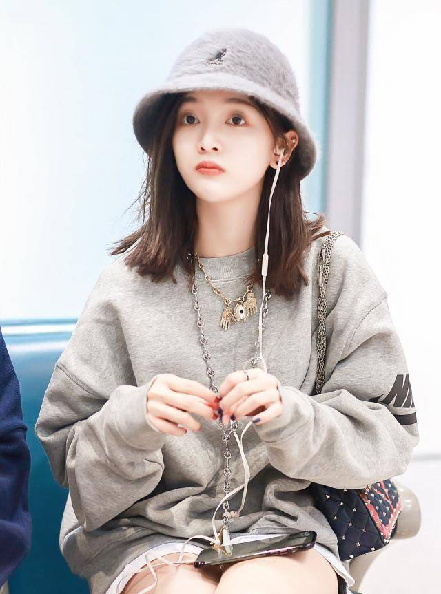 可作为《奔跑吧》的姐妹节目,《追我吧》却比《奔