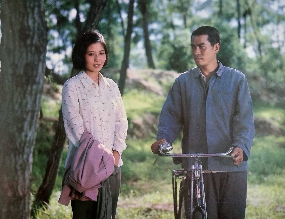 《巧哥儿》这部戏中男女主角都是吾辈该学习的典范!_姑娘_彩礼_母亲