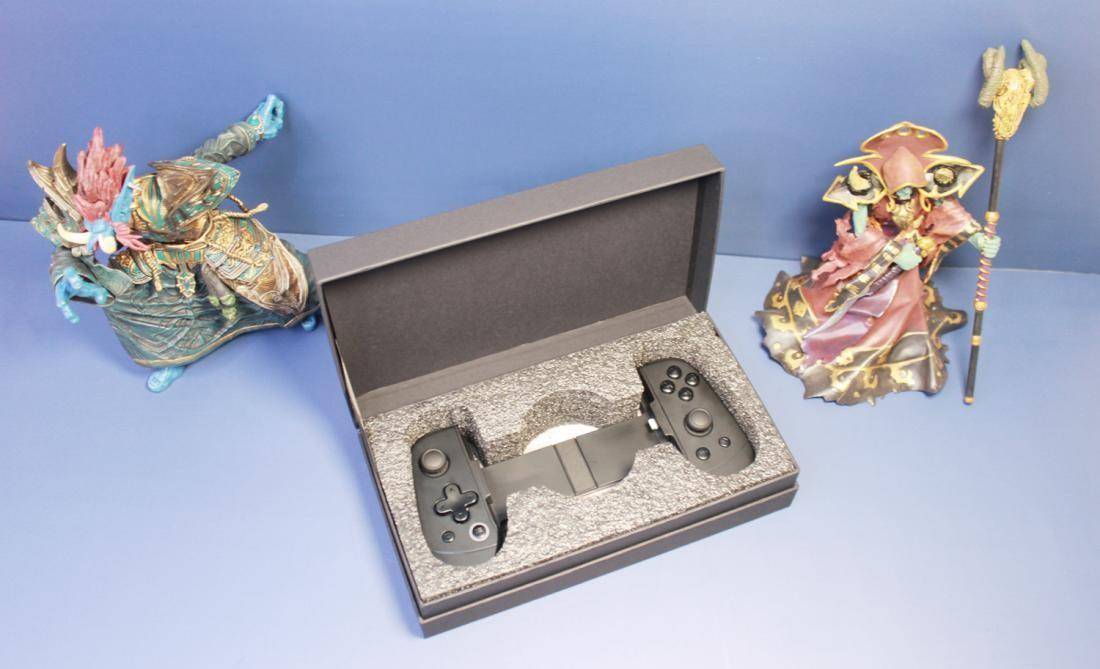 机械按键,手感出色,苹果专用的游戏手柄LEADJOY M1B