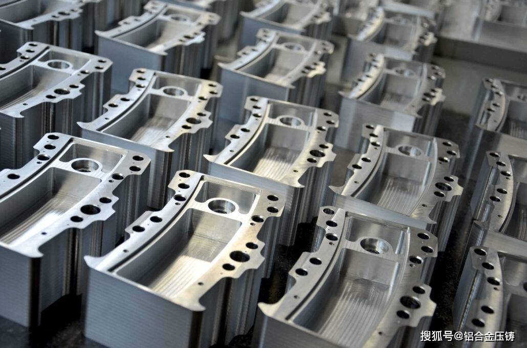 帝辉花巨资引进大吨位压铸机 助力佛山压铸行业长足发展_生产_铸件