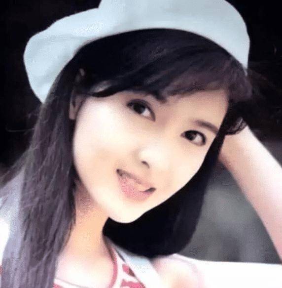 18岁的蔡少芬,18岁的周慧敏,都不敌18岁的她_香港_女明星_时代