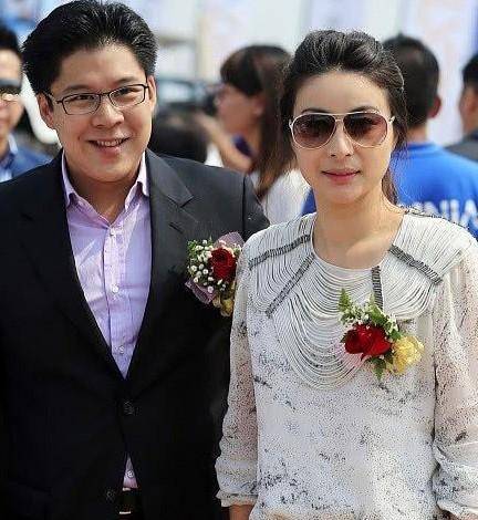 但是田亮的否认,就让人不得不联想到是否和廖剑玲有关.