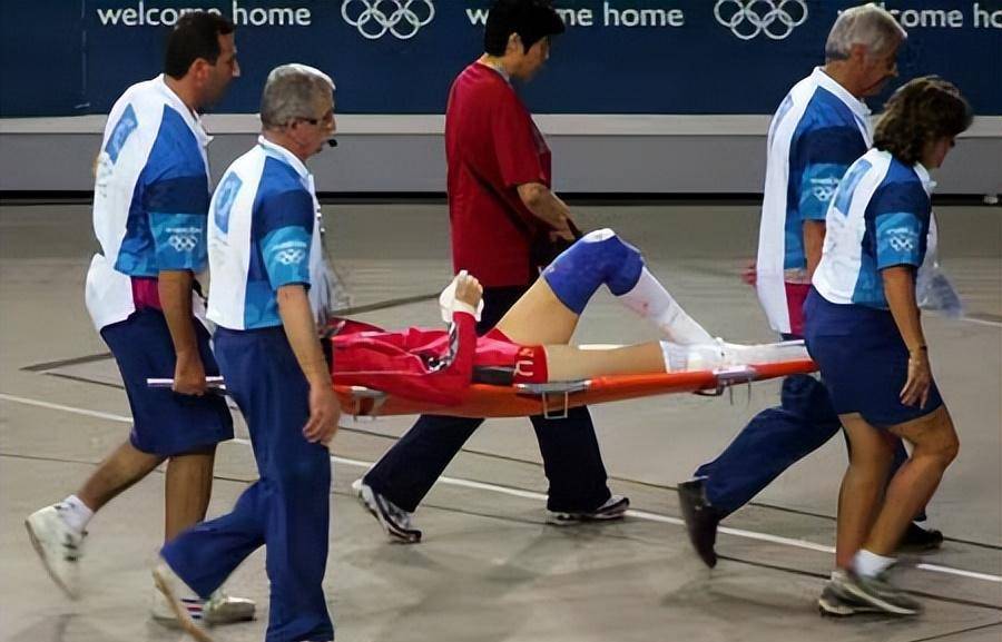 2008年,赵蕊蕊已经27岁,加上常年征战的伤病,虽然再次入选国家队,但