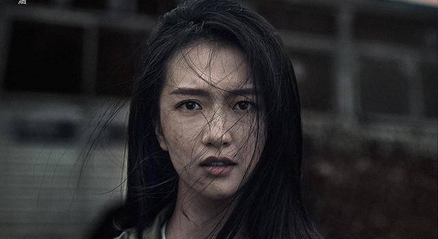 22岁就搭沈腾主演,让贾玲做配角的她,从环球小姐到荒岛女博士_许龄_苗