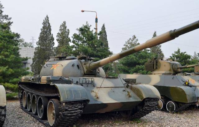 59岁高龄的59式被保利改了又改,59坦克的光辉永不消亡_改良_武器_中国