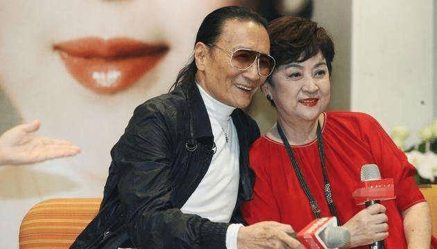 71岁甄珍出院首谈与82岁谢贤婚姻,自爆:两段婚姻都未经大脑_刘家昌