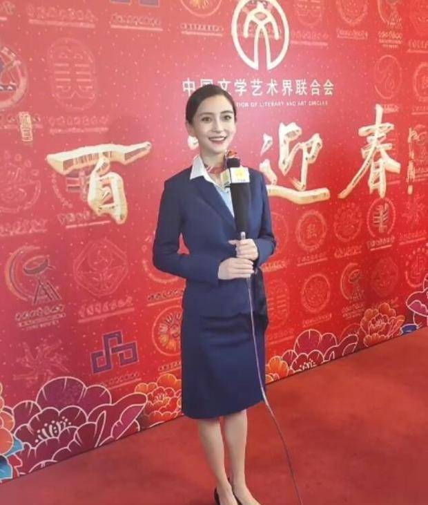 angelababy空姐装干练亮相,冬日红衣写真气质仙_节目组_黑色_镜头