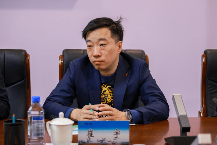 李忠培主持召开伊春森工集团入股海南国际碳排放权交易中心工作推进