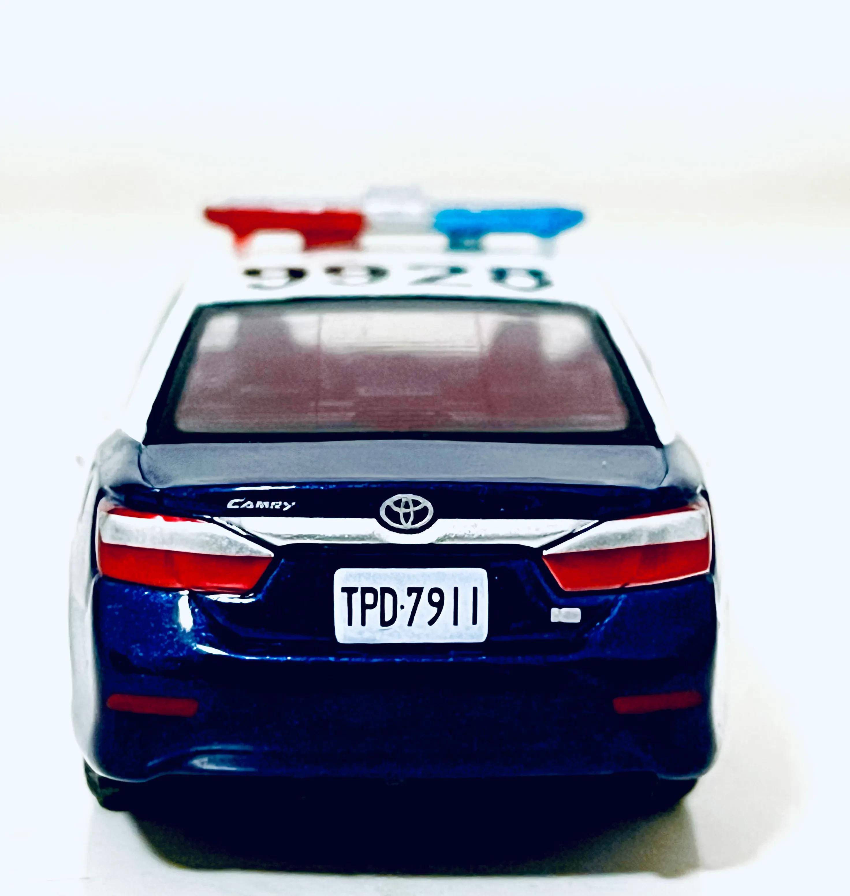 宝岛警队系列|tlny微影 台系列tw07 丰田凯美瑞宜兰县警察局警车_搜狐