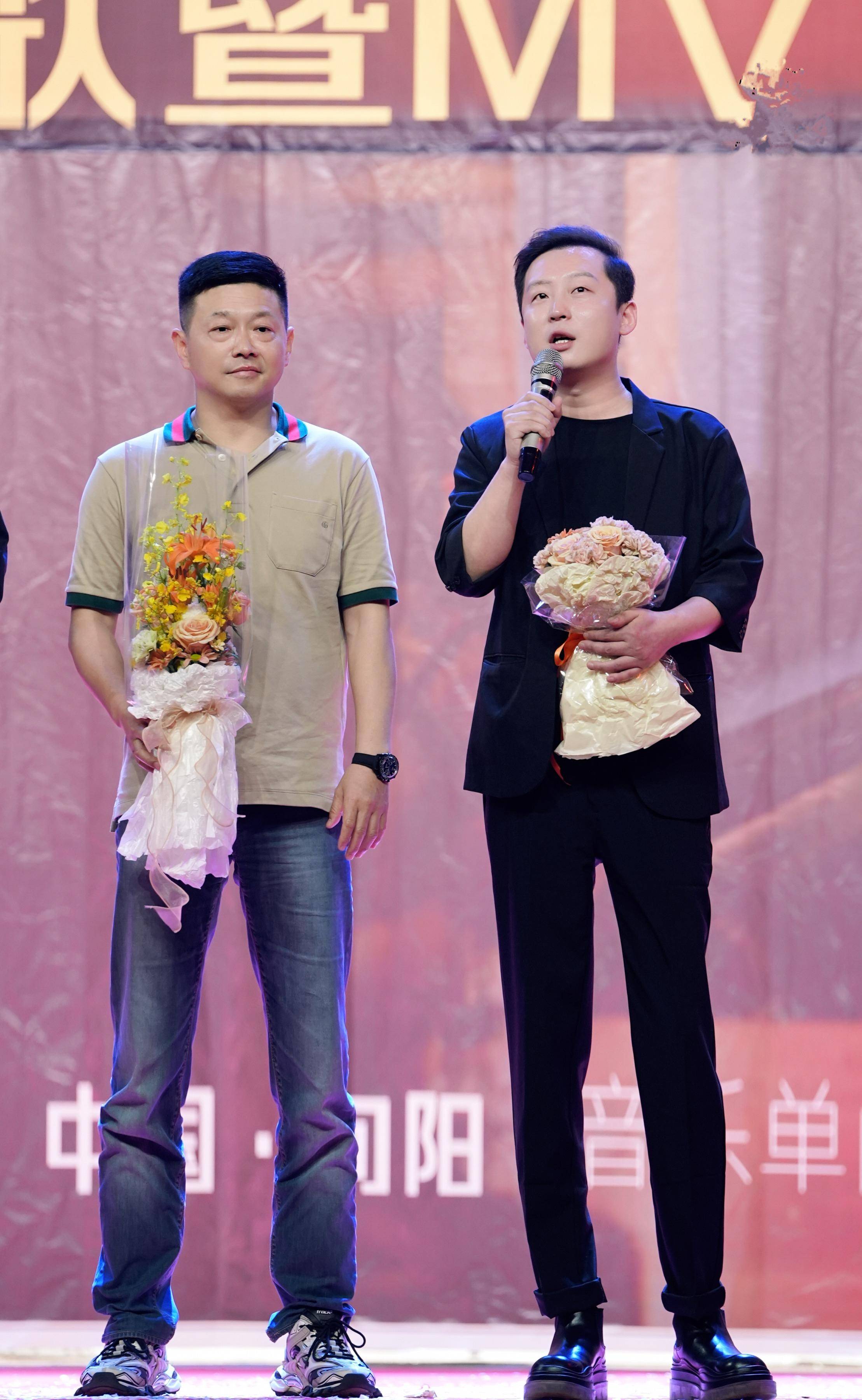 雷斌全新单曲《顽童》在旬阳市隆重首发_歌曲_生活观_经历