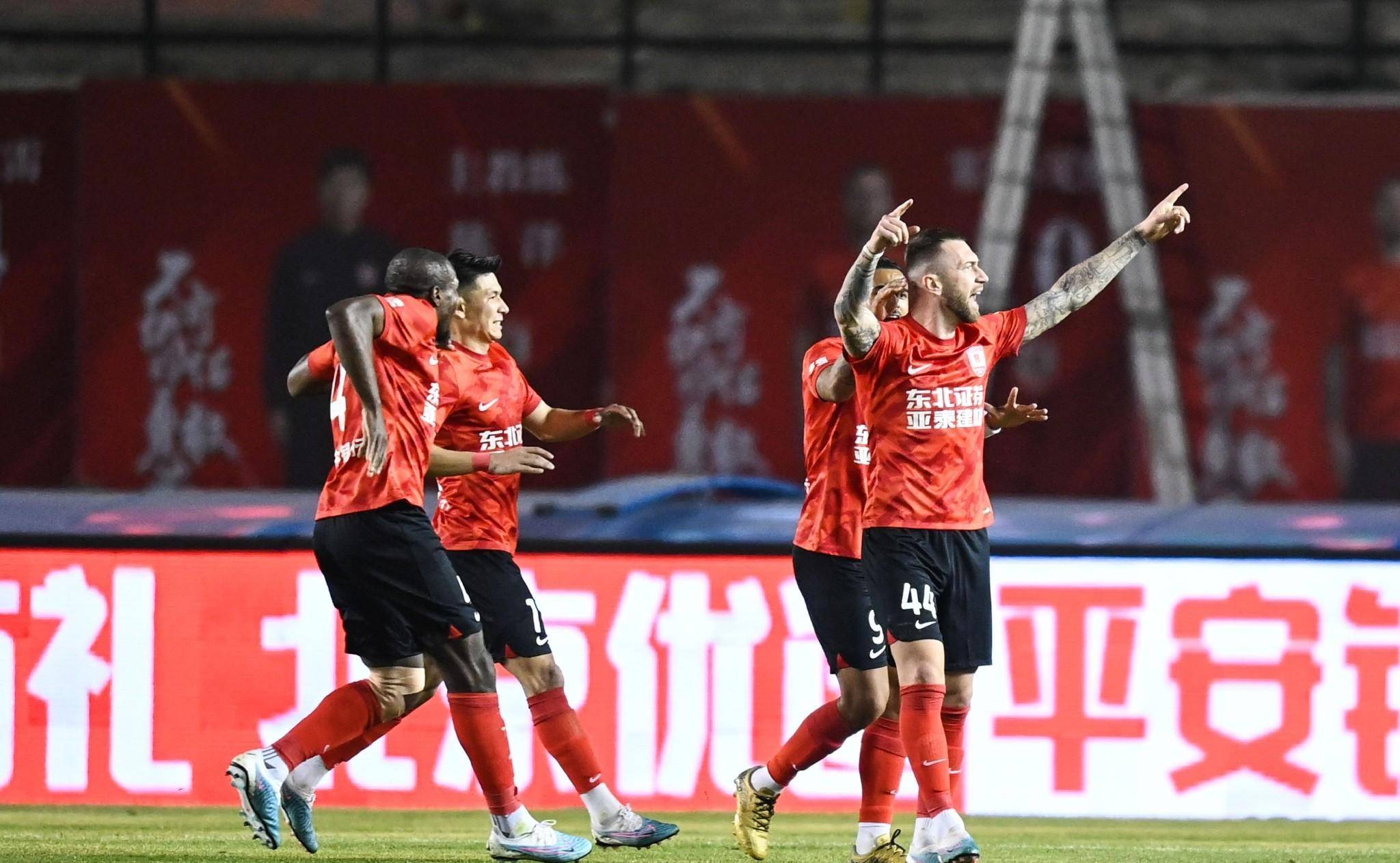 长春亚泰10分大胜青岛海牛,中超进入2023赛季_比赛_胜利_实力