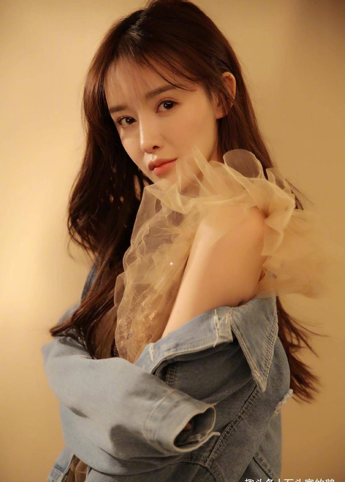 女演员高溜自爆整容失败,被院长恐吓,面临200万违约赔偿_鼻子_工作