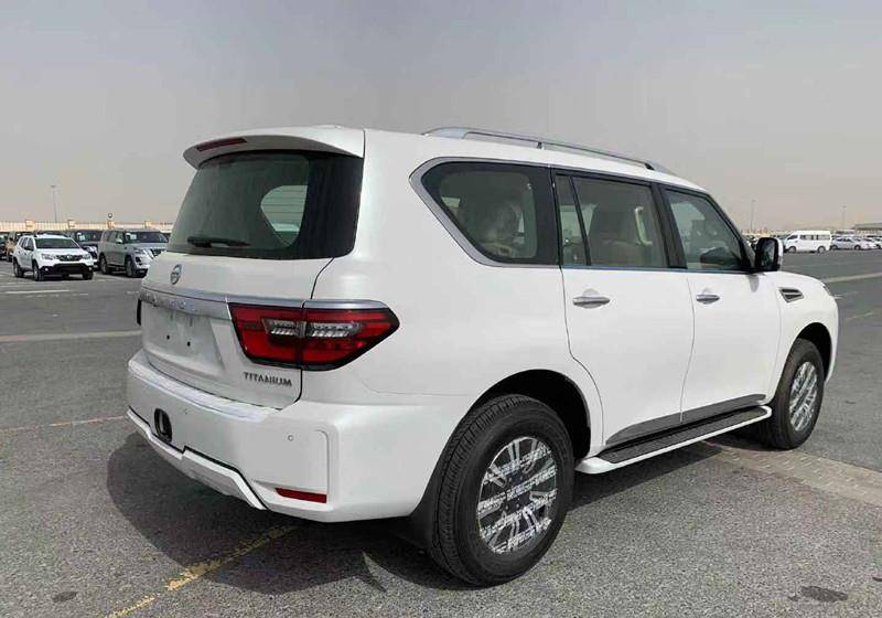 2023款日产途乐来了,车长超五米一,配双屏内饰还有bose音响_搜狐汽车