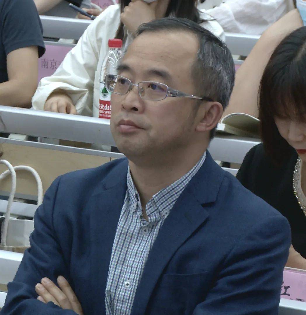 教育科学研究院党委书记,院长陆岳新,南京师范大学原副校长吴康宁教授