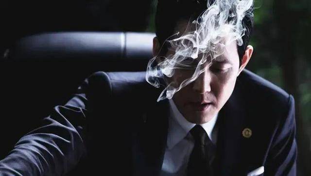 9的《新世界》,《鱿鱼游戏》还是差一点_李子成_丁青_李政宰