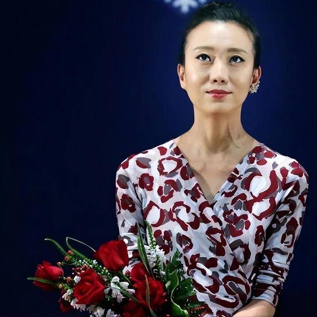 那个让张艺谋内疚一生的女人,已经走上另一条大道_刘岩_郎昆_舞蹈