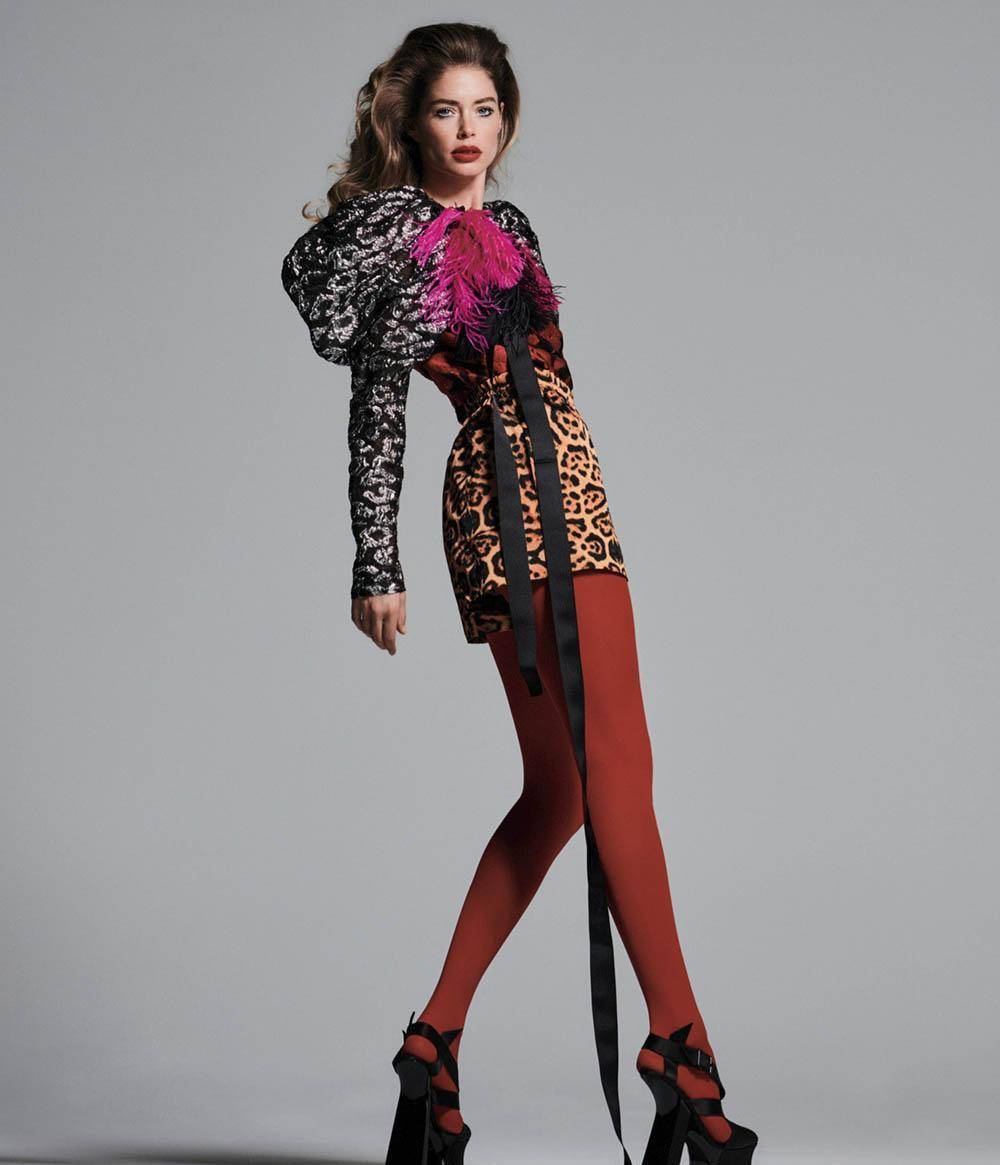 荷兰超模杜晨·科洛斯(doutzenkroes)拍摄时尚杂志大片_封面_设计