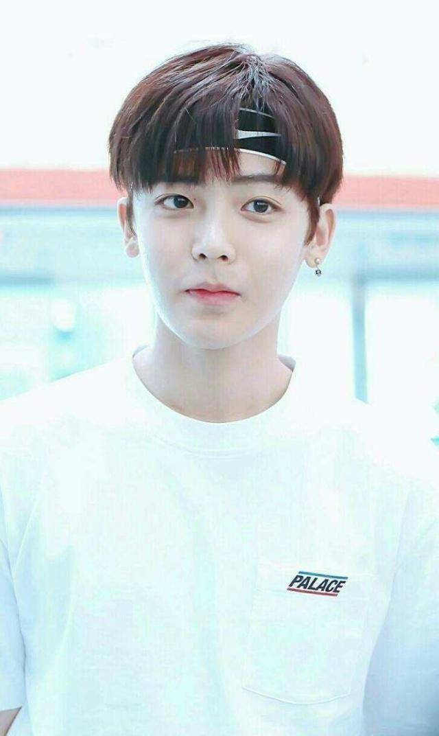 初恋脸的男明星们,哪位承包了你青春岁月的所有幻想?_衬衫_哥哥_时候