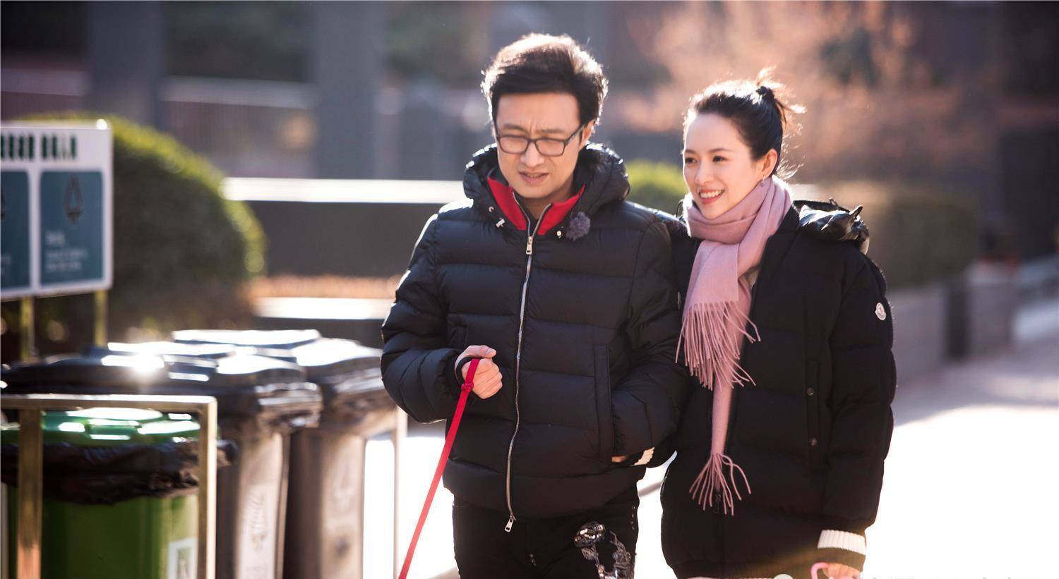 章子怡为何与撒贝宁分手?是为了"洗白"?