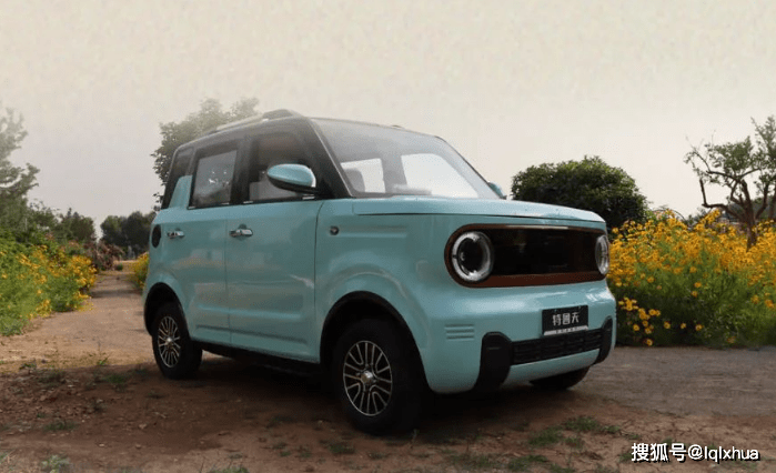 特鲁夫m6四轮电动车测评:潮流外观 10寸大屏,3kw电机 冷暖空调_搜狐