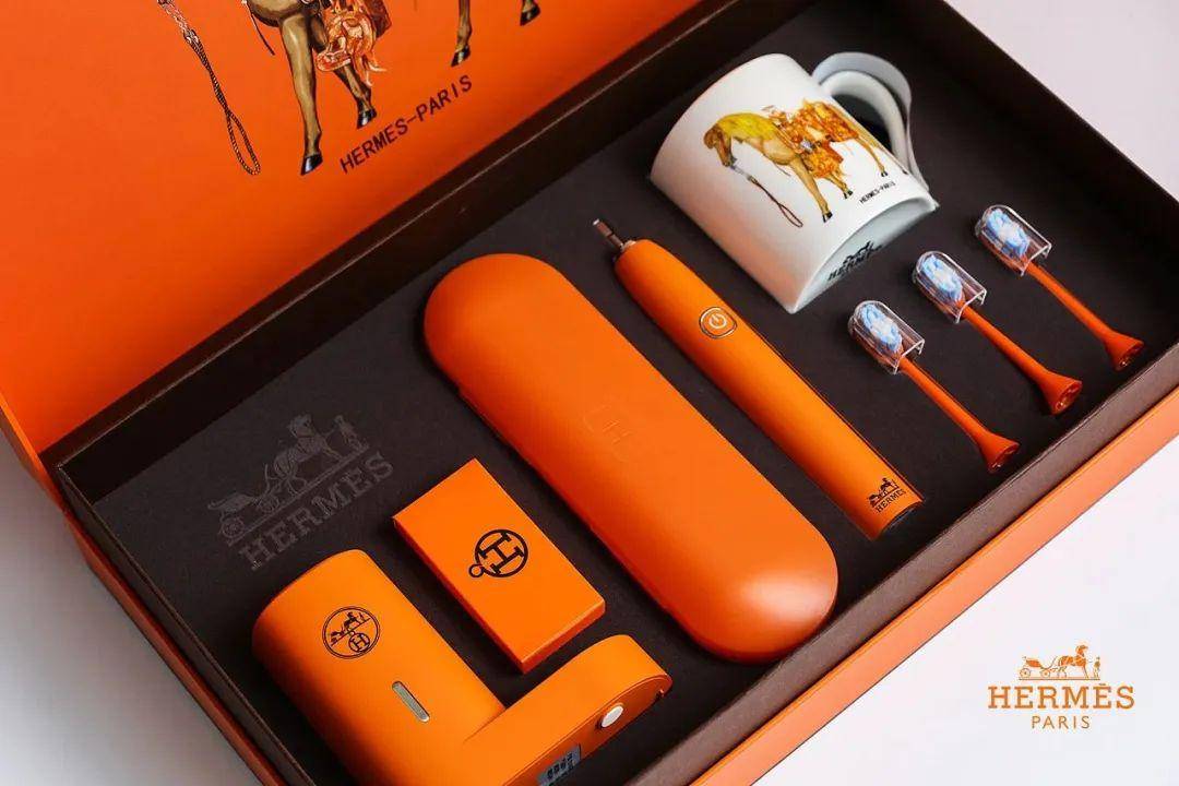 而作为世界顶级奢侈品牌,爱马仕希望通过电动牙刷这一产品为人们打造