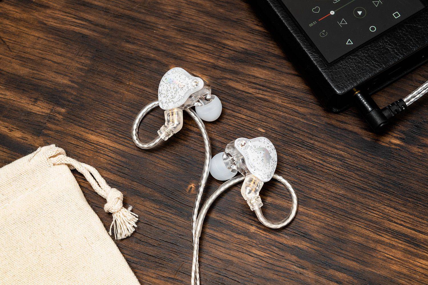 百元HiFi耳机香不香?来看体验,锦瑟香也SUPER TFZ LIVE 1 PRO评测