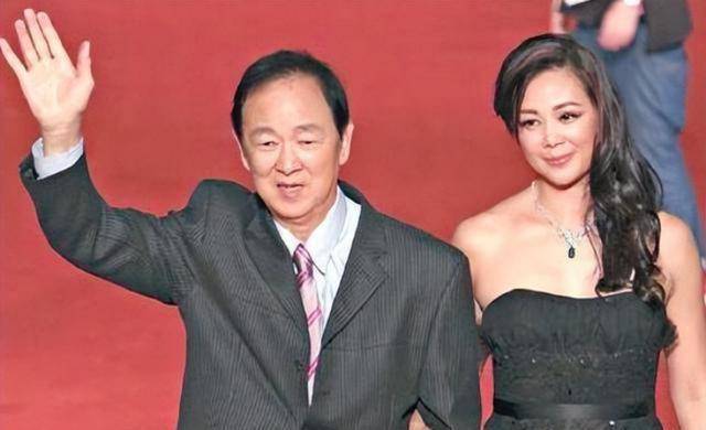 传来噩耗,知名影星王羽去世,曾跟林青霞交往,深受周星驰喜爱_时候