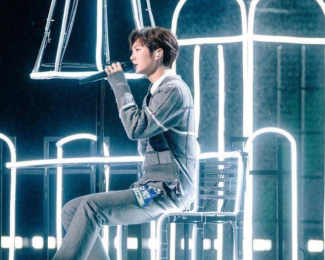 创4结束,蔡徐坤两位前前队友都没有出道_俞更寅_何屹繁_节目