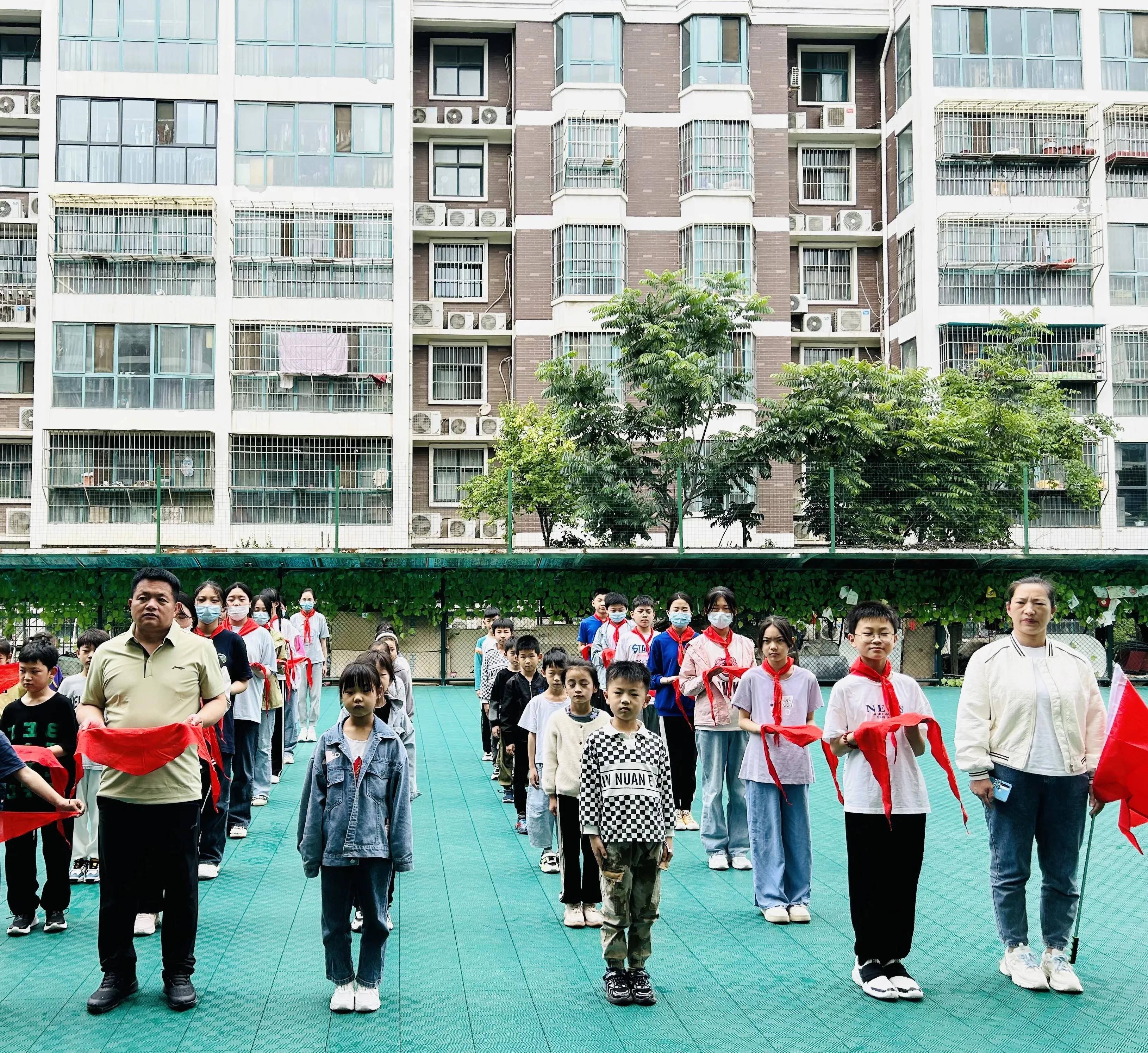 少年有梦,领巾飞扬—青寨小学少先队员入队仪式暨主题队日活动_年级