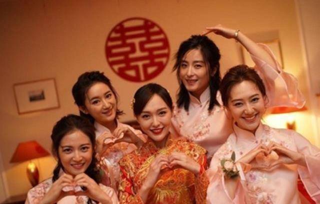 当陈钰琪被问戏中“挠脚心”是什么感受时，她的回答让人感到意外