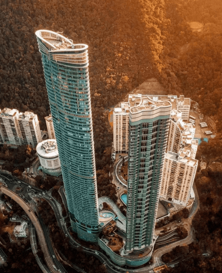 在香港有十几栋大楼收租,妻子还是港姐冠军_许晋亨_许世勋_李嘉欣