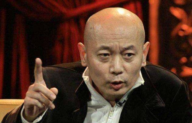 同友人聚会,烂醉如泥仍不忘与女士保持距离,真绅士_朱时茂_能在_朋友