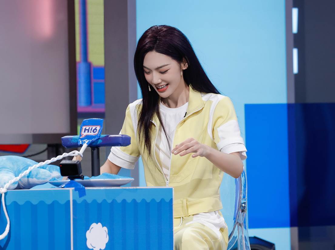 《你好,星期六》檀健次力荐毛晓彤参加乘风展示双人国标嗨翻全场