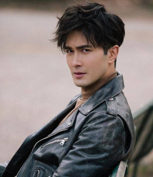 高伟光被曝隐婚,女方是艺术品收藏者,4年前已共同购买豪宅入住_李女士