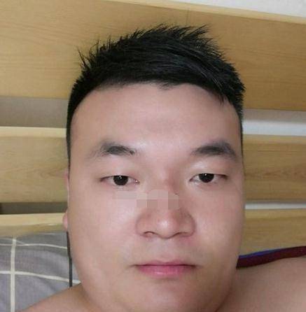 额头有"三才纹",事业有贵人相助,有发财机会,能留住财_灾祸_钱财_横纹