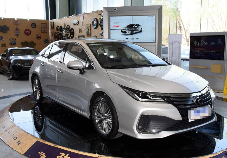 这不一汽丰田就在今年的4月份又上市了一款王炸车型