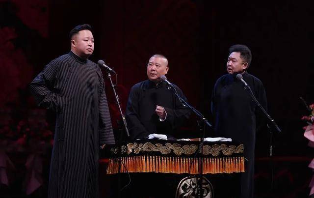 郭德纲封箱头一次给捧哏徒弟阎鹤祥表演《新扒马褂》,有什么深意?