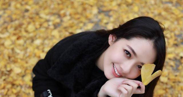 郭碧婷产女获公婆重视,若想巩固自己地位还要抓紧生下长孙_向佐_向氏