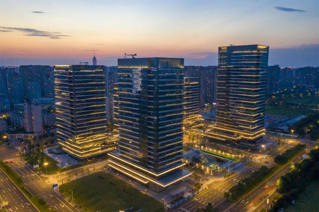 了一个相互交流的平台最后再次感谢常州金融商务广场的独家冠名季军