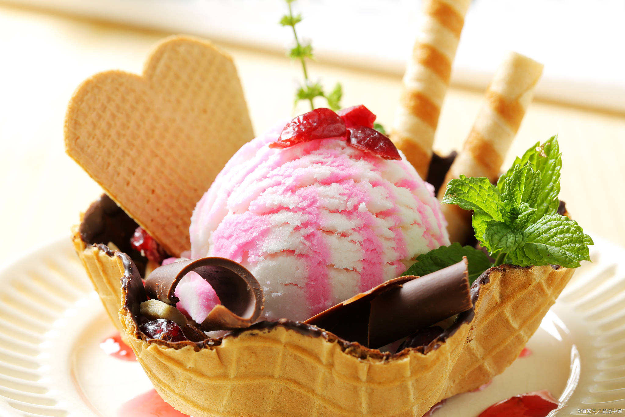 果然嗨拉丝酸奶冰淇淋冰爽一夏不能错过的佳品!_产品种类_系列_市场